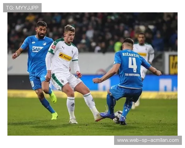 “德甲战火升级：豪门在关键战中奋力拼搏”，德甲德甲